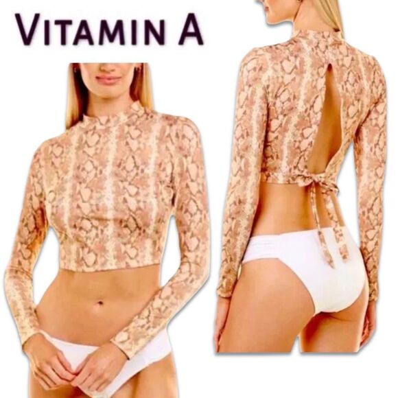 NWT Vitamin A Remy Rashgaurd Top - Picture 12 of 13